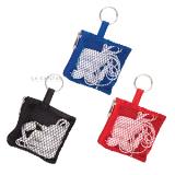 Bolsa con audifonos.